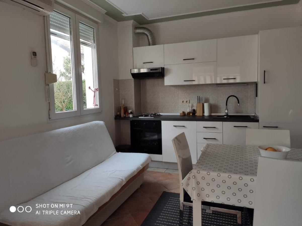 Apartment Svrco 扎博里克 外观 照片