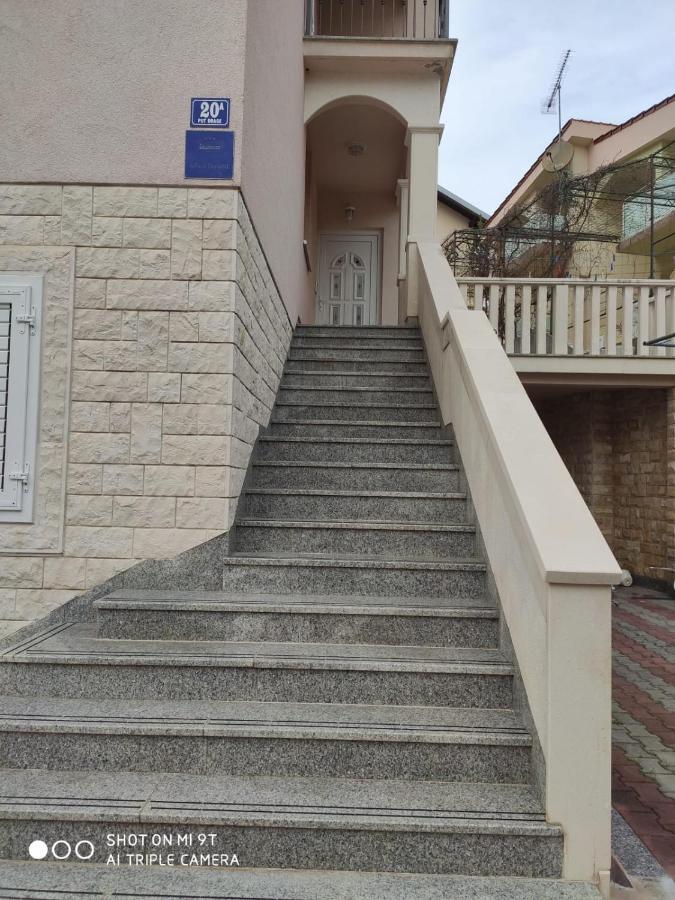 Apartment Svrco 扎博里克 外观 照片