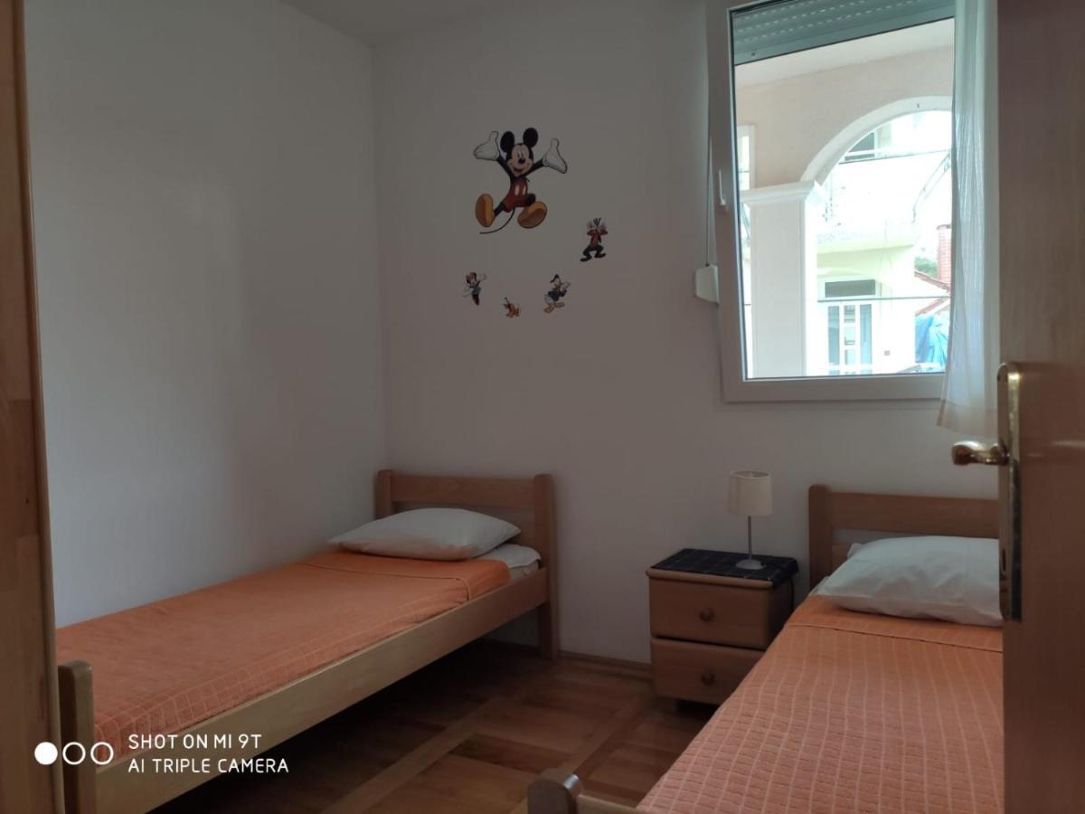 Apartment Svrco 扎博里克 外观 照片